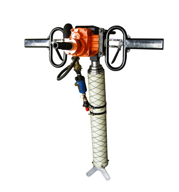 ZQSJ-140/4.1S帶支腿風動鉆機